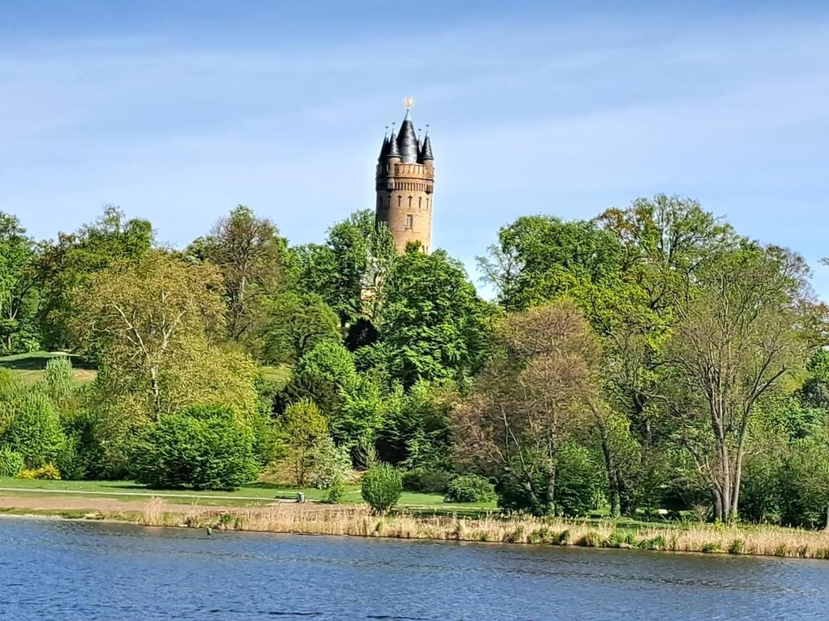 Apartment Little One Am Schlosspark Fuer 2 *